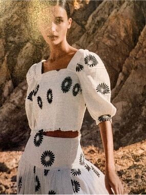 ME+EM cheesecloth Modern Daisy Print blouse